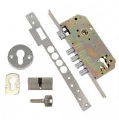 AMIG 11240  
 Cerradura 120  
 50/85  
 Acero  
 Cromado mate