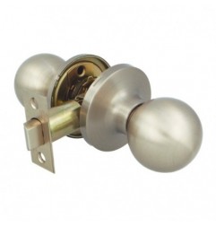 AMIG 12581  
 Pomo de puerta 611  
 Latón  
 Cromado mate