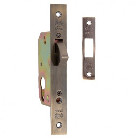 AMIG 14337  
 Cerradura 500  
 50 mm  
 Acero  
 Cuero