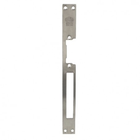 AMIG 14496  
 Frente cerradero 45  
 250 x 25 x 3 mm  
 Acero inoxidable 18/8  
 Mate