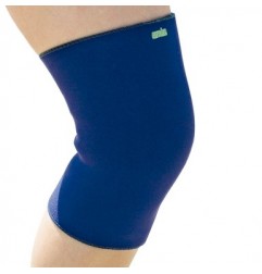 AMIG 14503  
 Rodillera 18100  
 2  
 Neopreno  
 Azul