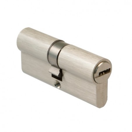 AMIG 15466  
 Cilindro 9860  
 100 (50-50)  
 Latón  
 Cromado mate