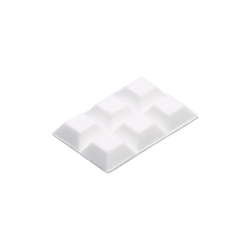 AMIG 17656  
 Protector adhesivo 413  
 20 x 20 mm  
 Goma  
 Blanco