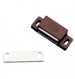 AMIG 186 5  
 43 x 15 mm  
 Plástico  
 Marrón