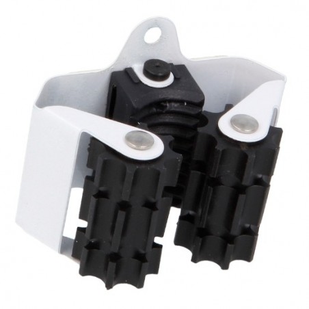 AMIG 18757  
 Cuelga escobas 760  
 35 x 52 x 42 mm  
 Acero  
 Blanco