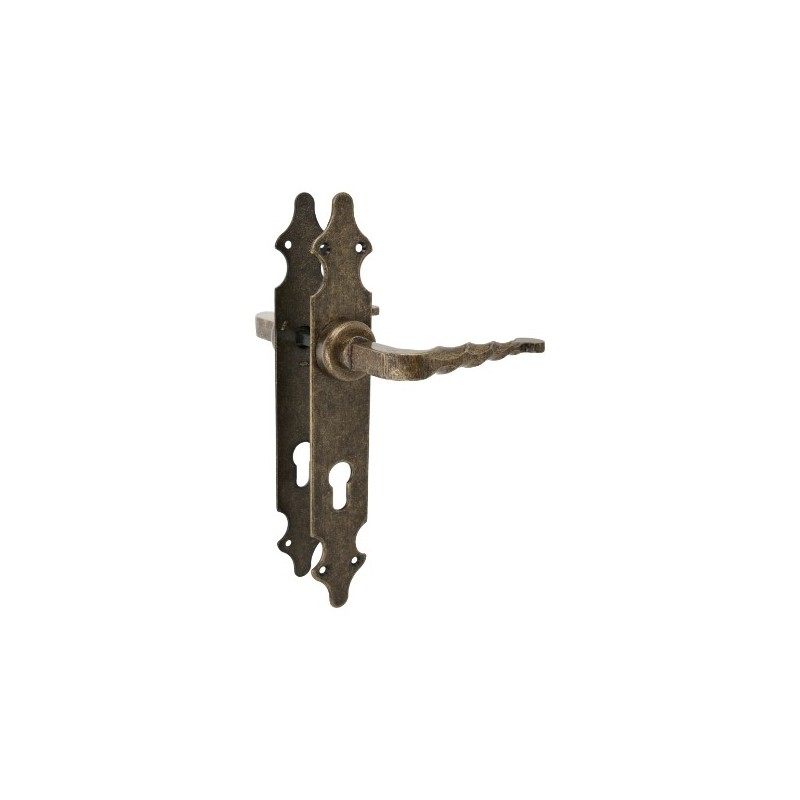 AMIG 19198  
 Manilla con placa 101PB  
 280 x 44 mm  
 Placa de acero, Tirador de zamak  
 Cuero