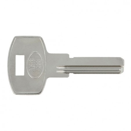 AMIG 20415  
 Llave 4999  
 Latón  
 Niquelado