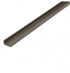 AMIG 20765  
 Perfil en U hierro L.F.  
 15 x 15 mm  
 Hierro  
 Lacado