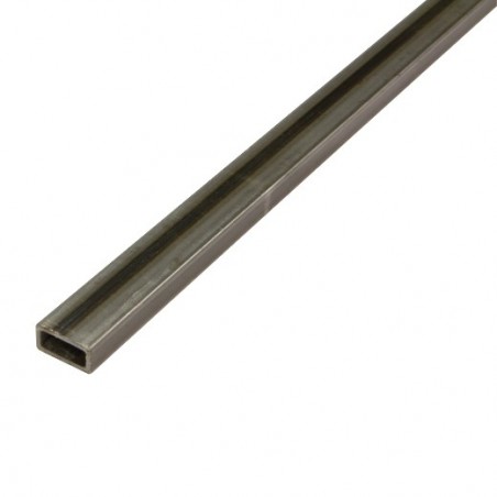 AMIG 20783  
 Tubo rectangular hierro L.F.  
 20 x 10 mm  
 Hierro  
 Lacado