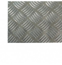 AMIG 21152  
 Chapa damero aluminio  
 250 x 500 mm  
 Aluminio  
 Natural