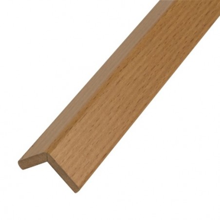AMIG 21555  
 Cantonera MDF y melamina  
 25 x 25 mm  
 MDF  
 Haya