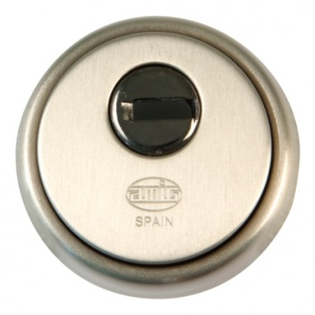 AMIG 22024  
 Escudo 33  
 Ø65 mm  
 Latón  
 Cromado mate