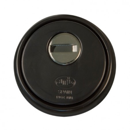 AMIG 22028  
 Escudo 33  
 Ø65 mm  
 Acero  
 Negro mate