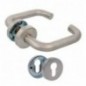 AMIG 22618  
 Manilla con roseta 3RBX  
 Ø53 mm  
 Acero inoxidable  
 Mate