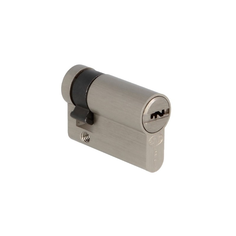 AMIG 23823  
 Cilindro 10010S  
 41 (31-10)  
 Latón  
 Cromado mate