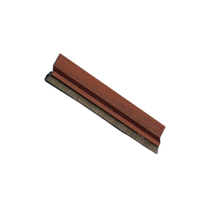 AMIG 2386  
 Burlete 2  
 820 mm  
 Aluminio  
 Sapelli