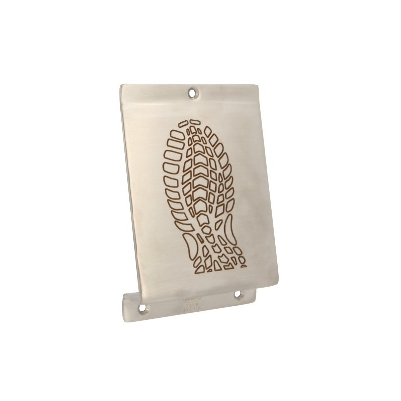 AMIG 23958  
 Pedal puerta 1  
 147 x 98 x 3 mm  
 Acero inoxidable 18/8  
 Mate