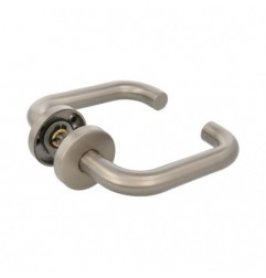 AMIG 24045  
 Manilla con roseta 3RX AMHYG  
 Ø52 mm  
 Acero inoxidable 18/8  
 Mate