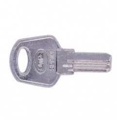 AMIG 24607  
 Llave 5050R  
 Latón  
 Niquelado