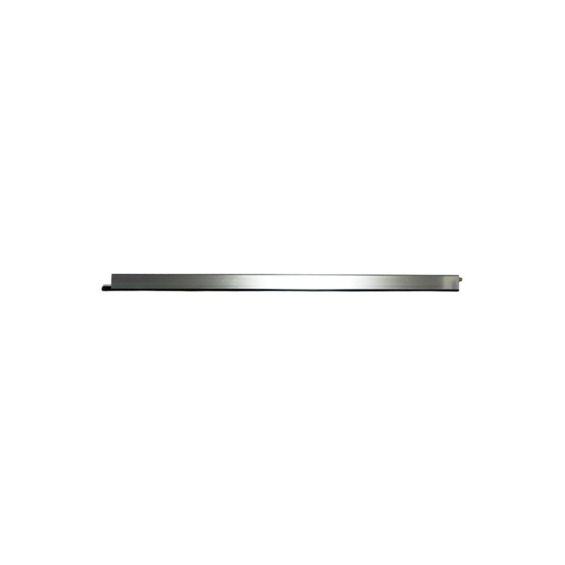 AMIG 2892  
 Burlete 3  
 820 mm  
 Aluminio  
 Plata