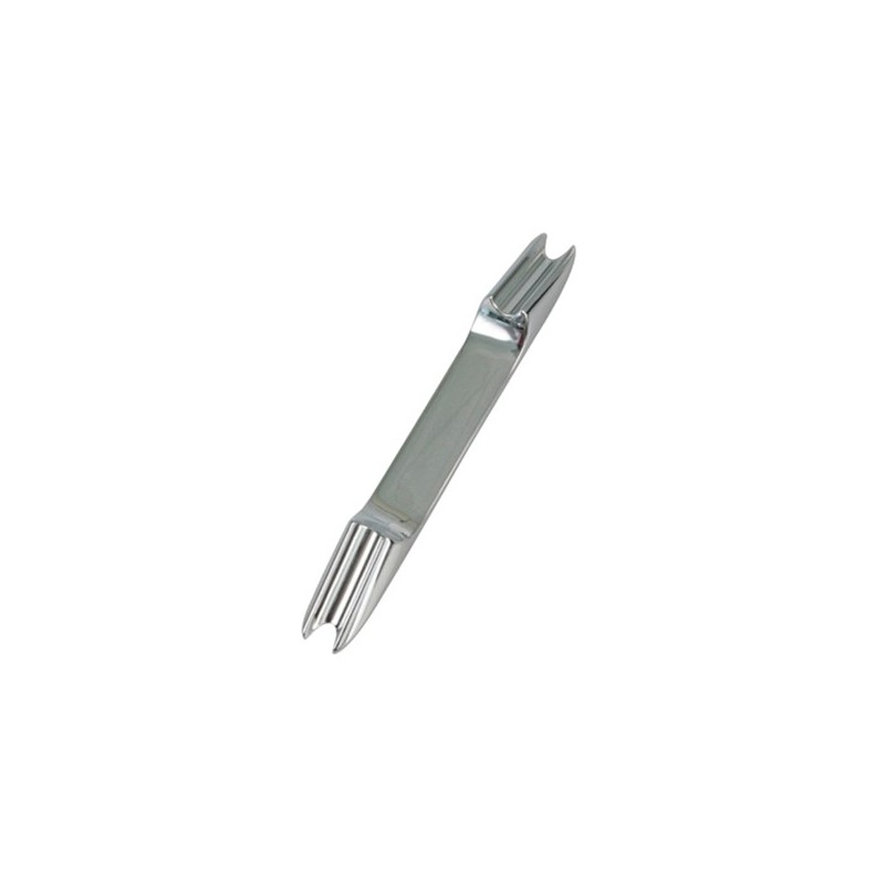 AMIG 4022  
 Base tirador 75  
 Zamak  
 Cromado brillo