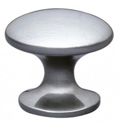 AMIG 5062  
 Pomo 720  
 Ø30 x 25 mm  
 Zamak  
 Níquel cepillado