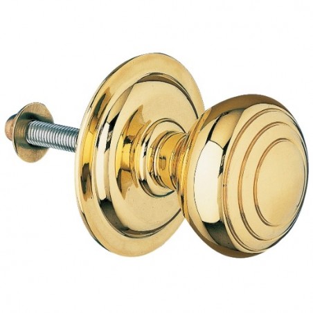 AMIG 5846  
 Pomo puerta de entrada 14  
 Ø61 mm  
 Latón  
 Pulido
