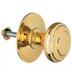 AMIG 5847  
 Pomo puerta de entrada 15  
 Ø70 mm  
 Latón  
 Pulido