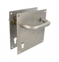 AMIG 5905  
 Manilla con placa 3CB  
 180 x 180 mm  
 Acero inoxidable 18/8  
 Mate