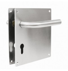 AMIG 5928  
 Manilla con placa 4CB  
 180 x 180 mm  
 Acero inoxidable 18/8  
 Mate