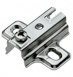 AMIG 6259  
 Soporte alto 4500 - 4700  
 4 mm  
 Acero  
 Niquelado