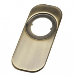 AMIG 8051  
 Embellecedor 10  
 165 x 74 mm  
 Latón  
 Cuero