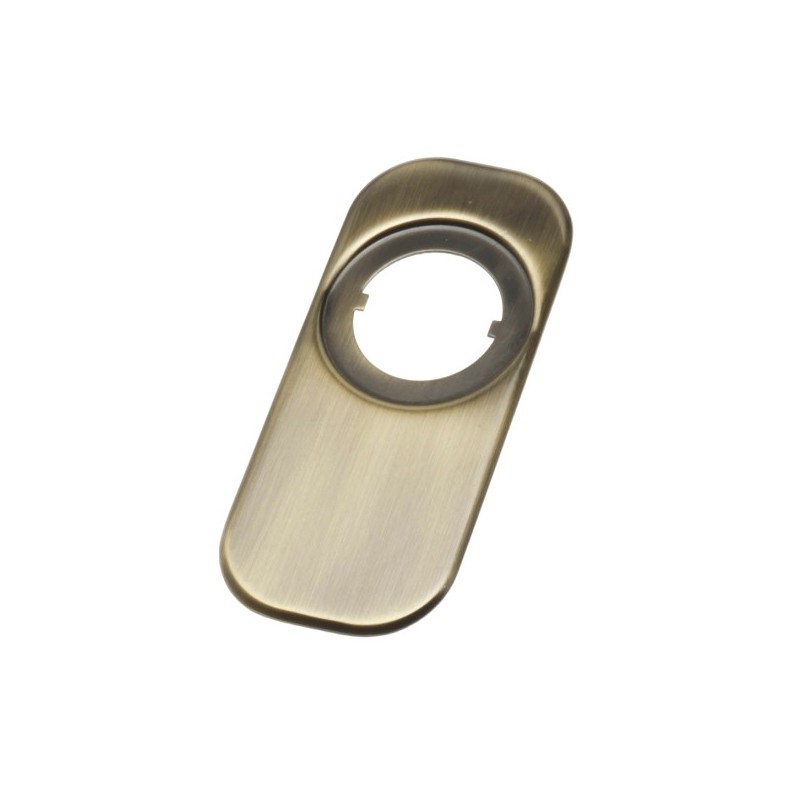 AMIG 8051  
 Embellecedor 10  
 165 x 74 mm  
 Latón  
 Cuero