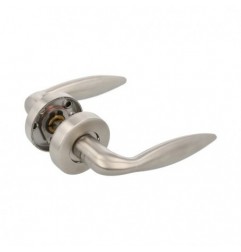 AMIG 8877  
 Manilla con roseta 35R  
 Ø53 mm  
 Acero inoxidable 18/8  
 Mate
