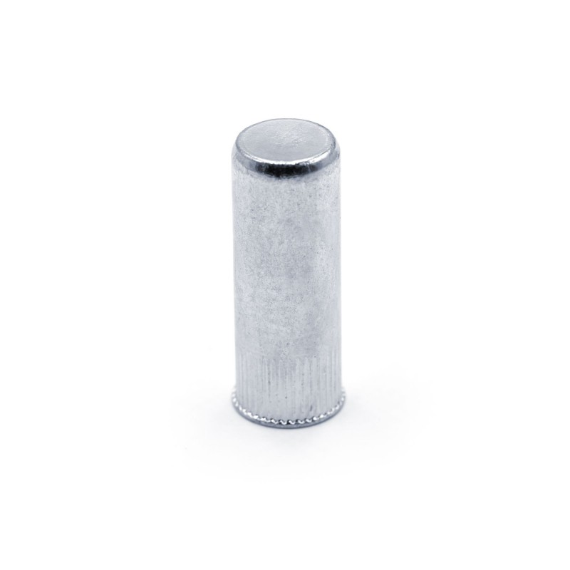 TUERCA REMACHABLE CILINDRICA RANURADA FONDO CERRADO CABEZA REDUCIDA ACERO M4 X 16