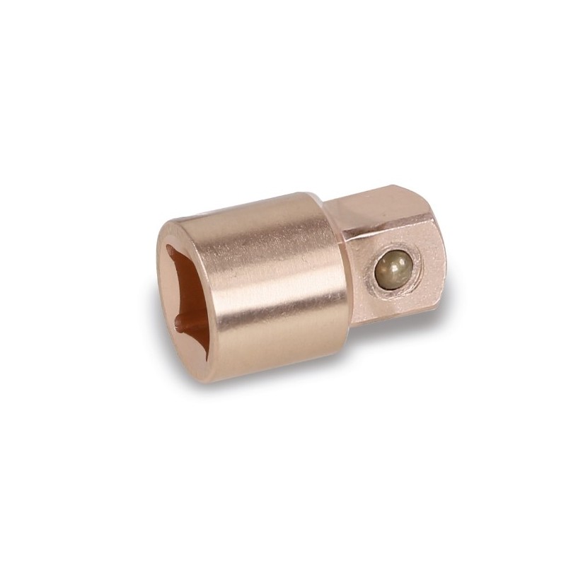 921BA/16 ​​​Adaptador con cuadrado hembra de 1/2, y macho de 3/4,, antichispa